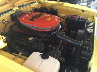 70 charger hemi motor.jpg 70 charger hemi motor.jpg