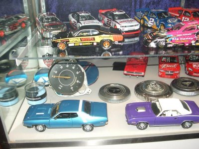 display case 012.jpg