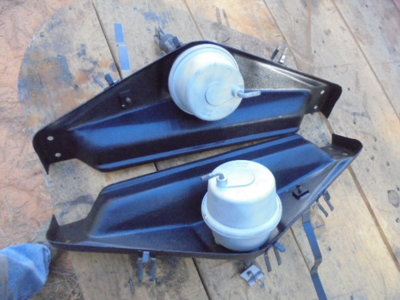 b body seat tracks 026.JPG