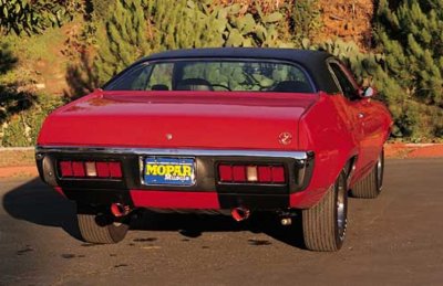 p39589_large-1971_Plymouth_Road_Runner-Rear_View.jpg