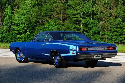 1970_dodge_super_bee_rear_three_quarter.jpg
