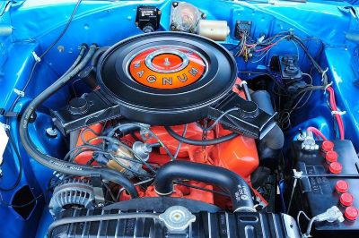1970_dodge_super_bee_engine_alt_2.jpg