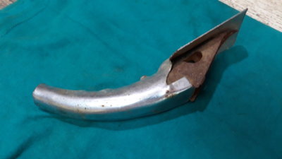 Oil spout.jpg