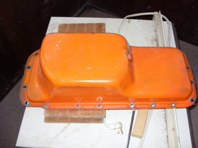OIL PAN    68 RADIO 007.JPG