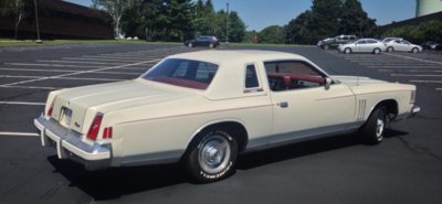 IMG_1066.jpg IMG_1066.jpg