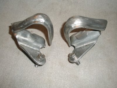 Mount Brackets Sway Bar 010 (Small).JPG Mount Brackets Sway Bar 010 (Small).JPG