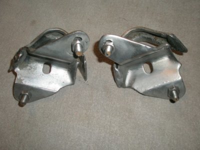 Mount Brackets Sway Bar 011 (Small).JPG Mount Brackets Sway Bar 011 (Small).JPG