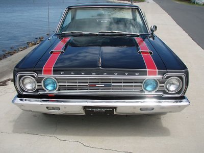 gtx straight on front.jpg gtx straight on front.jpg