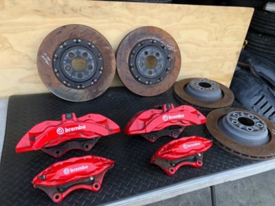 Used SRT Charger Brakes.jpg