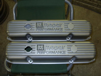 MOPAR PER VALVE COVERS 001.JPG MOPAR PER VALVE COVERS 001.JPG