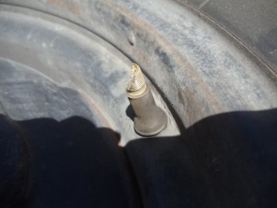 valve stem damage.JPG