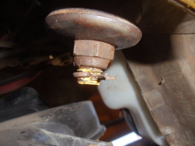 strut cotter 5.JPG strut cotter 5.JPG