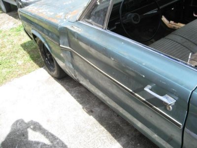 66 coronet 008.jpg