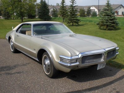 1968_oldsmobile_toronado_01.jpg 1968_oldsmobile_toronado_01.jpg