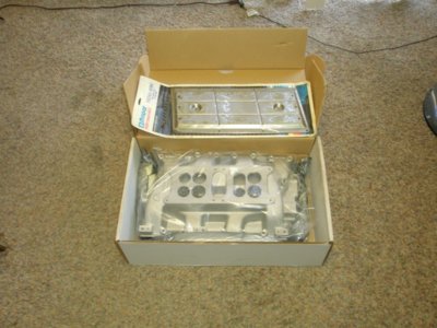 426 Hemi Intake New 002 (Small).JPG