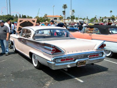 800px-1959_Mercury_Park_Lane_3.jpg