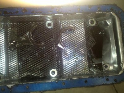 Inside the Oil Pan.jpg Inside the Oil Pan.jpg