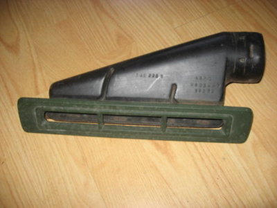 AAR cuda rear defroster duct.jpg