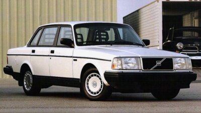 volvo_240_white_1993_a.jpg volvo_240_white_1993_a.jpg
