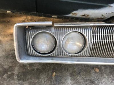 67 grille1.JPG