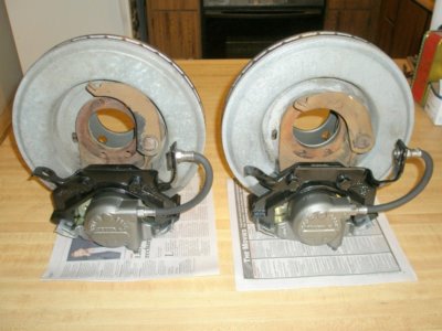 75 Imperial REAR Disc Brakes 022 (Small).JPG 75 Imperial REAR Disc Brakes 022 (Small).JPG