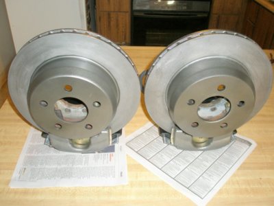 75 Imperial REAR Disc Brakes 024 (Small).JPG