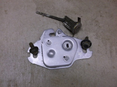 69 B body trunk lock assy.jpg