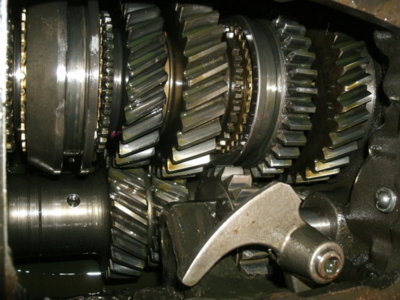 HEMI 4 spd Trans 1968 026.JPG