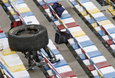 022313_NASCAR_gallery_of_Nationwide_crash_TV_G18_20130223191858297_600_400.jpg 022313_NASCAR_gallery_of_Nationwide_crash_TV_G18_20130223191858297_600_400.jpg