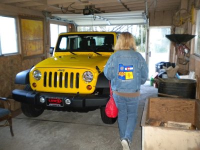 Yellow Jeep 005.JPG