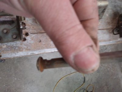 1214191519b.jpg 1214191519b.jpg