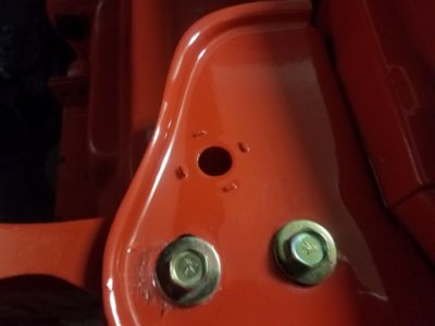 fendernut2.jpg fendernut2.jpg