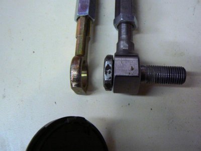 rod on bolt.jpg rod on bolt.jpg