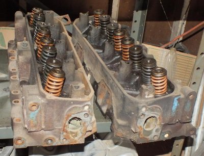 440 motor home heads.jpg 440 motor home heads.jpg