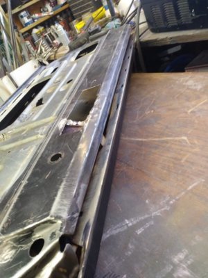 1219191141a.jpg 1219191141a.jpg