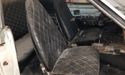 seats.jpg seats.jpg