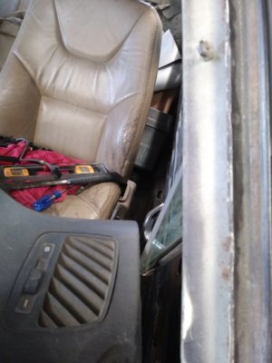 1222191208.jpg 1222191208.jpg