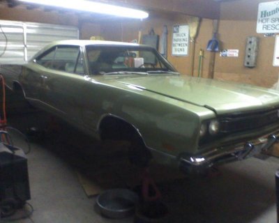 mrwallace 69 coronet 440.jpg