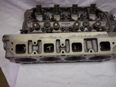 70 hemi head 1.JPG 70 hemi head 1.JPG