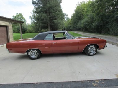 ROADRUNNER WITH CHROME RALLY WHEELS 2.jpg ROADRUNNER WITH CHROME RALLY WHEELS 2.jpg