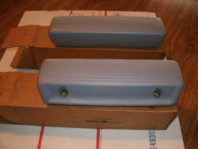 NOS arm rest pads 002.JPG