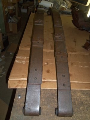 2-5leafsprings (1).jpg 2-5leafsprings (1).jpg