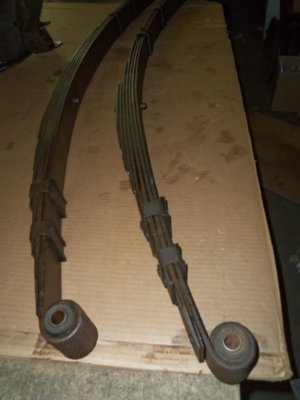 2-5leafsprings (8).jpg 2-5leafsprings (8).jpg
