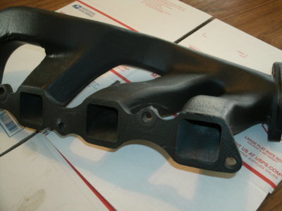 1969 Hemi Ex manifold 009.JPG