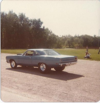roadrunner_2.jpg roadrunner_2.jpg