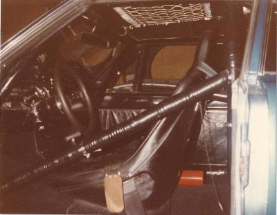 roadrunner_interior.jpg roadrunner_interior.jpg