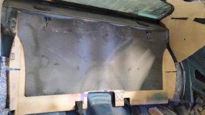 Trunk Divider Comparison (Medium).jpg Trunk Divider Comparison (Medium).jpg