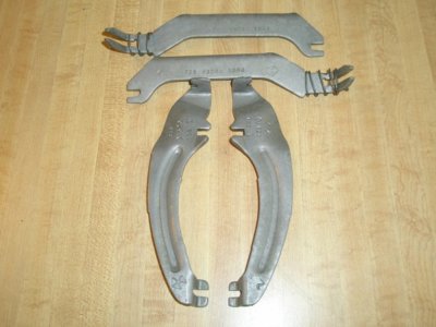 Parking Brake Levers & Struts 001 (Small).JPG Parking Brake Levers & Struts 001 (Small).JPG
