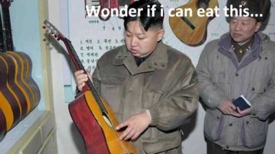 funny-picture-kim-jong-un-wonder-if-i-can-eat-this.jpg