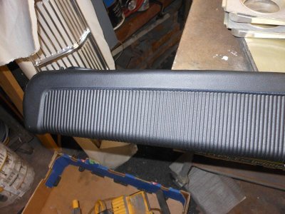 1964 Plymouth dash pad 001.jpg